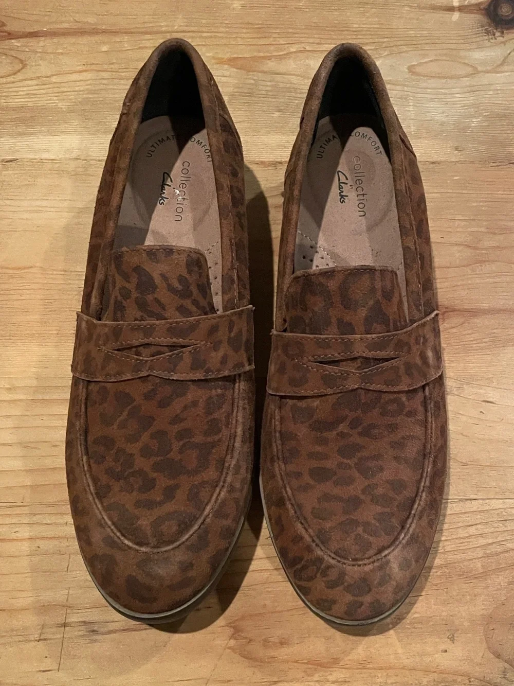 NWT Clark’s Comfort Coll Animal Print Suede Slip on loafers Old Money Capsule 8